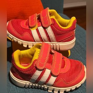 Sz 7 Toddler ADIDAS Red and Yellow Like New  Ortholite Running Shoes with Velcro